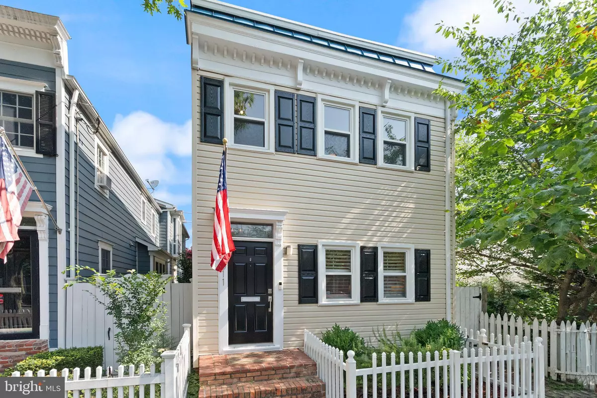 Alexandria, VA 22314,1011 ORONOCO ST