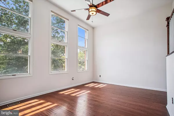 Falls Church, VA 22041,3710 MADISON LN