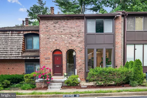 4953 ORISKANY DR, Annandale, VA 22003