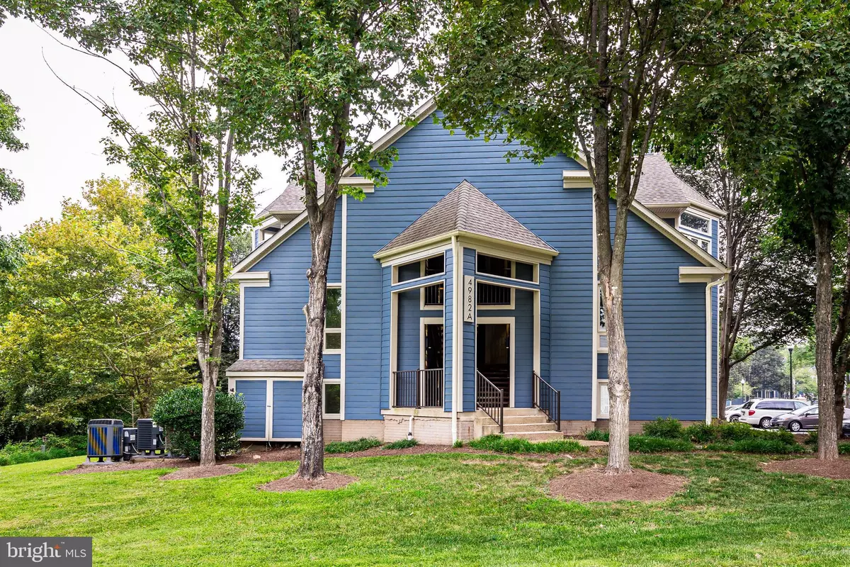 Ellicott City, MD 21042,4982 N DORSEY HALL DR #A-3