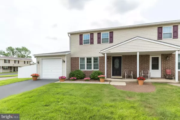 2868 TRUMAN DR, Hatfield, PA 19440