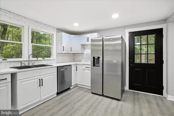 Spotsylvania, VA 22551,7102 TANGLEWOOD RD