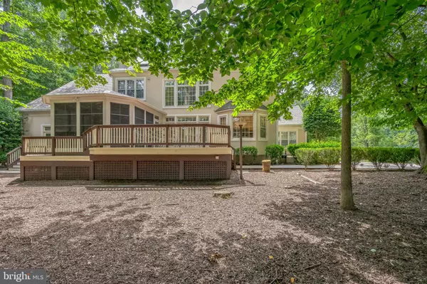 Oakton, VA 22124,10680 ALLIWELLS CT