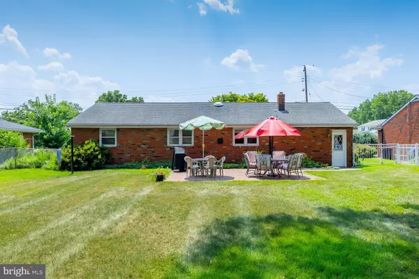 Gibbstown, NJ 08027,106 CARSON AVE