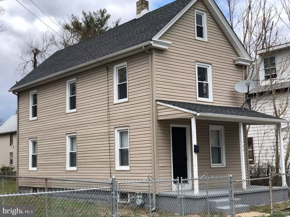 Paulsboro, NJ 08066,127 W WASHINGTON ST