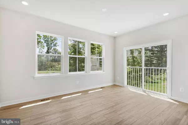Jeffersonton, VA 22724,18511 NEWMACHAR CT #MACARTHUR LOT 2307