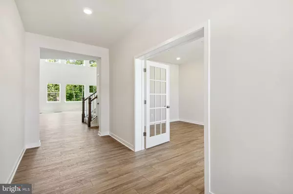 Jeffersonton, VA 22724,18511 NEWMACHAR CT #MACARTHUR LOT 2307