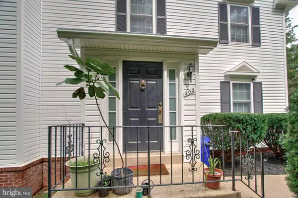 Sterling, VA 20165,200 SULGRAVE CT