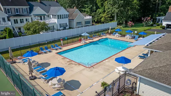 Easton, MD 21601,28530 OAKMONT DR