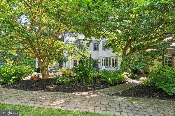 Penn Valley, PA 19072,744 CLARENDON RD