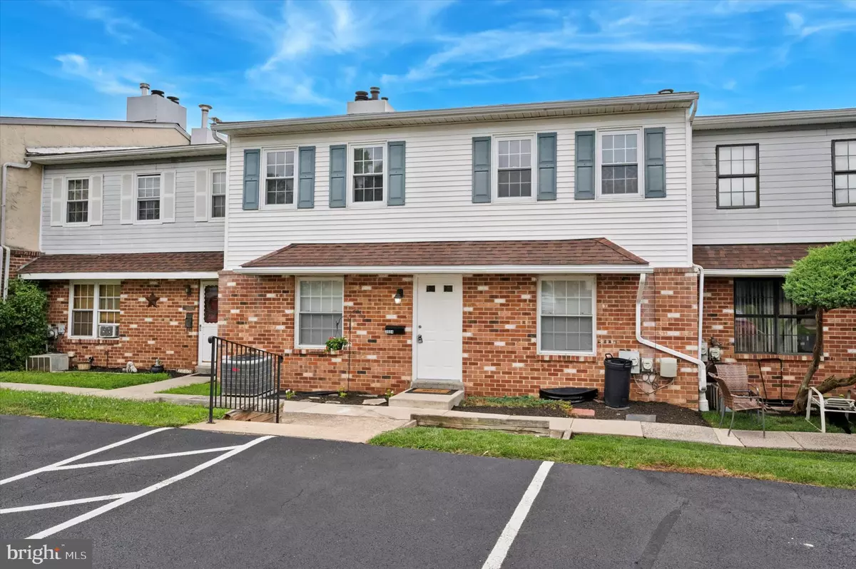 Blue Bell, PA 19422,2004 WHITPAIN HLS