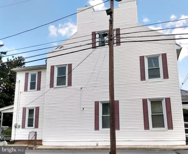 Greencastle, PA 17225,26-28 N CARLISLE ST