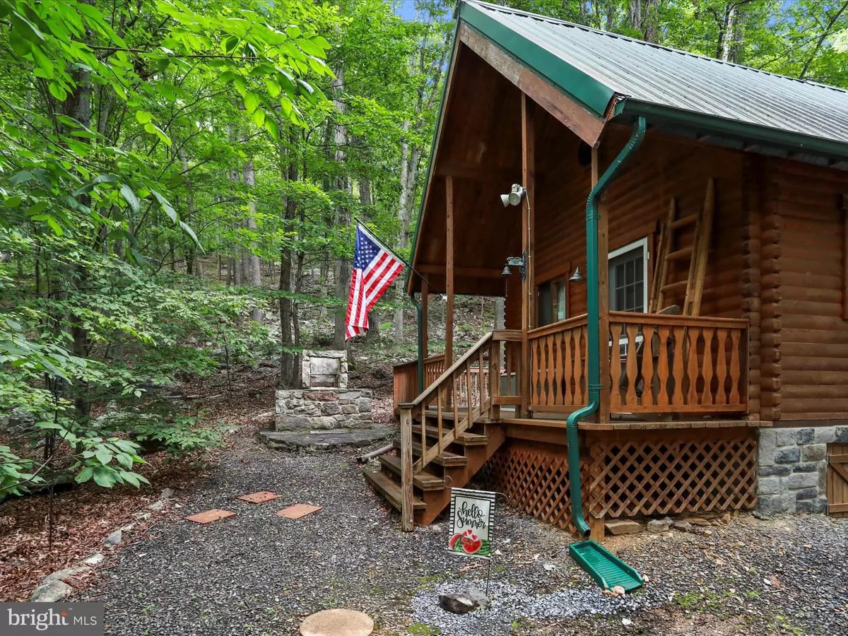 Great Cacapon, WV 25422,333 ROUSE MOUNTAIN RD