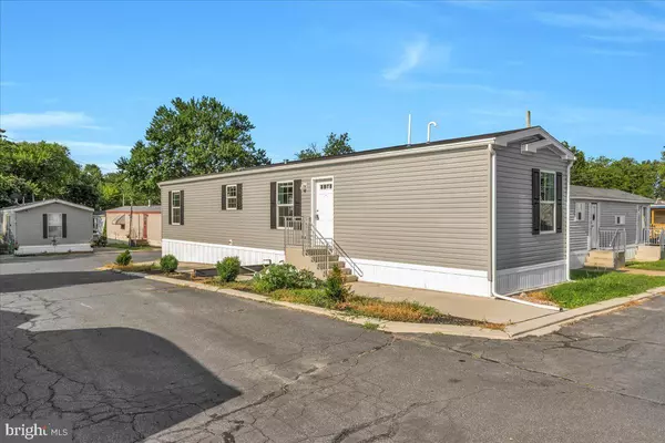 Pennsauken, NJ 08109,5224 MARLTON #33
