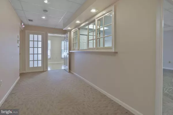 Ellicott City, MD 21042,5018 DORSEY HALL DR #104