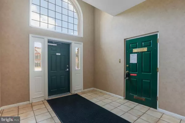 Ellicott City, MD 21042,5018 DORSEY HALL DR #104