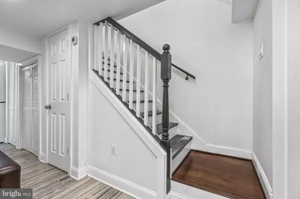 Washington, DC 20019,920 52ND ST NE