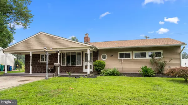 Levittown, PA 19054,24 TIGER LILY LN