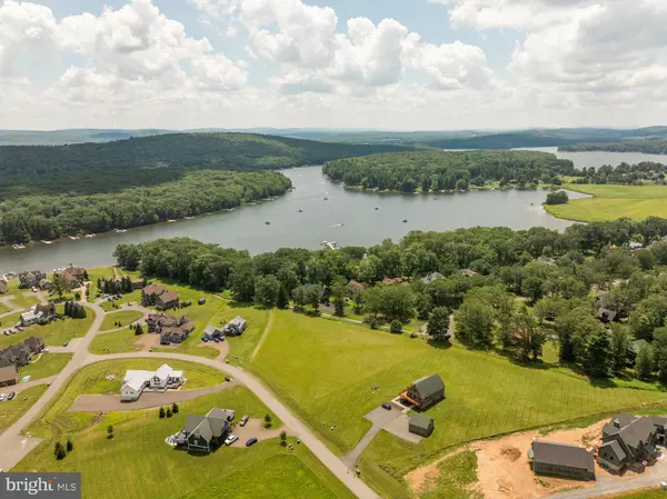 Swanton, MD 21561,51 WATERFRONT GREENS DR