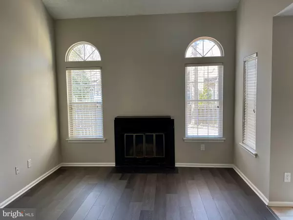 Mount Laurel, NJ 08054,15 LAVISTER DR
