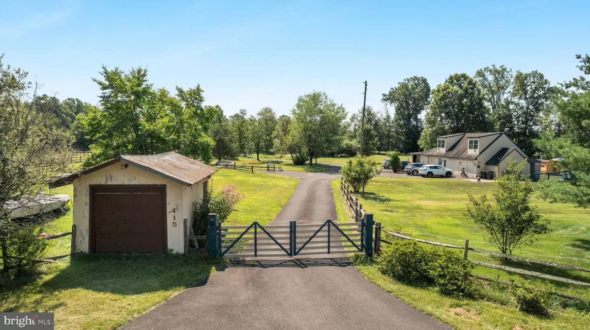 Upper Black Eddy, PA 18972,415 GEIGEL HILL RD