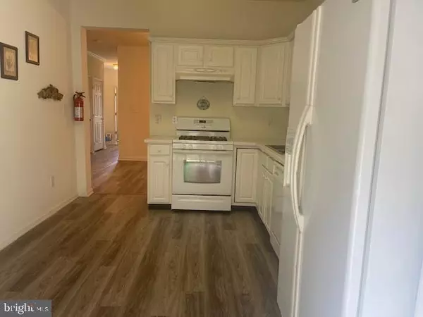 Princeton Junction, NJ 08550,107 WARWICK RD