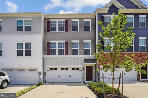 1232 AIRES WAY, Frederick, MD 21702