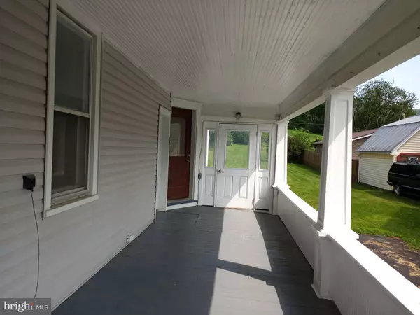 Aaronsburg, PA 16820,200 E AARON SQ