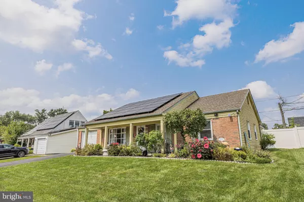 132 EDGE LN, Willingboro, NJ 08046