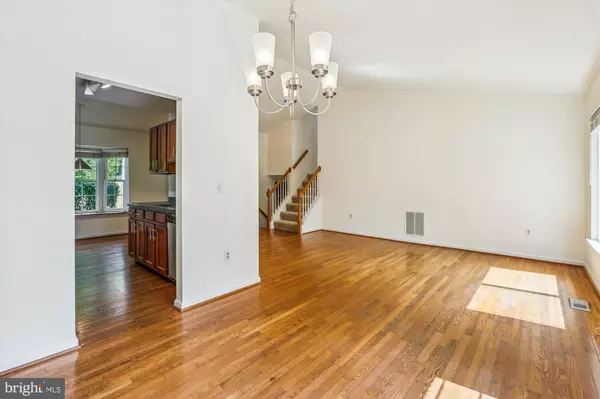 Olney, MD 20832,17402 BLOSSOM VIEW DR