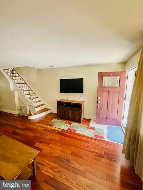 Philadelphia, PA 19145,2843 S 17TH ST