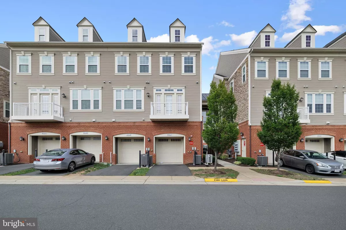 Ashburn, VA 20148,42612 HARDAGE TER