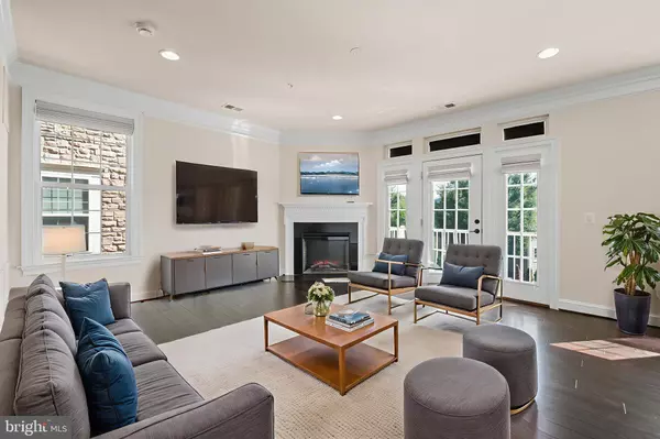 Ashburn, VA 20148,42612 HARDAGE TER