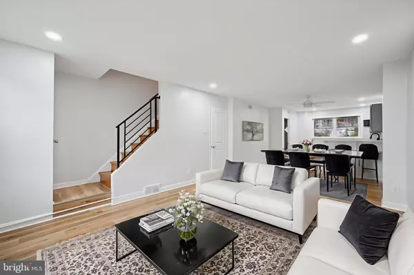 2119 CHURCH LN, Philadelphia, PA 19138