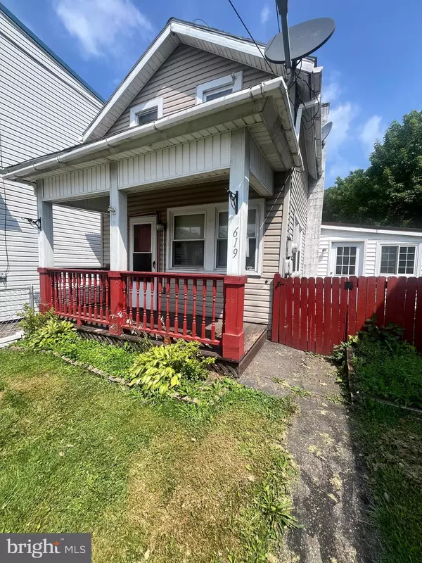 Tower City, PA 17980,619 E GRAND AVE