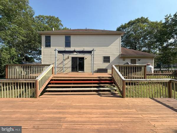 East Stroudsburg, PA 18301,348 CLICKO LN