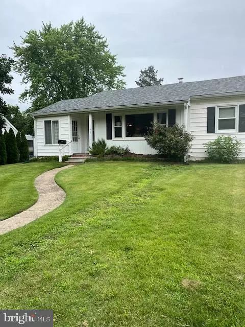 Florence, NJ 08518,445 E 5TH ST E
