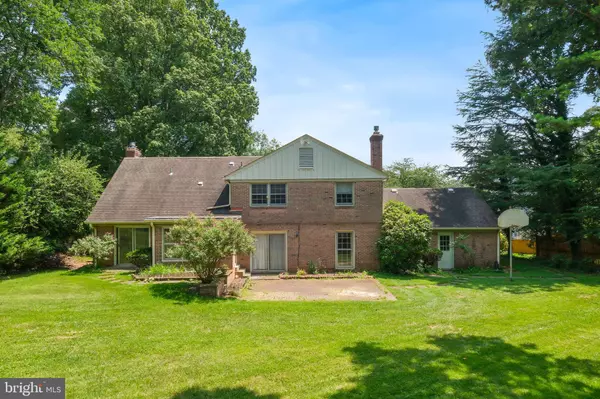 Rockville, MD 20852,6940 RACE HORSE LN