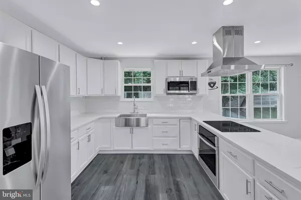 Temple Hills, MD 20748,4810 IVERSON PL