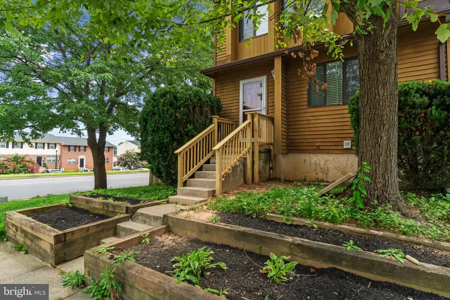 15 GLOUCESTER CT, Reisterstown, MD 21136