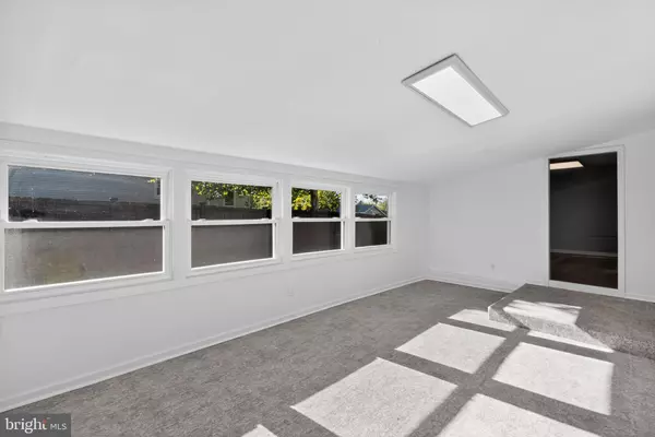 Lambertville, NJ 08530,58 BELVIDERE AVE