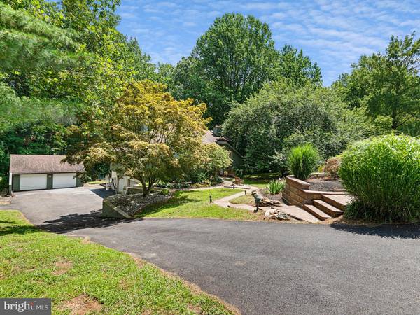 Landenberg, PA 19350,19 WHITE OAK RD
