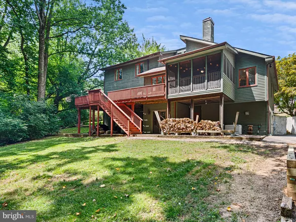19 WHITE OAK RD, Landenberg, PA 19350