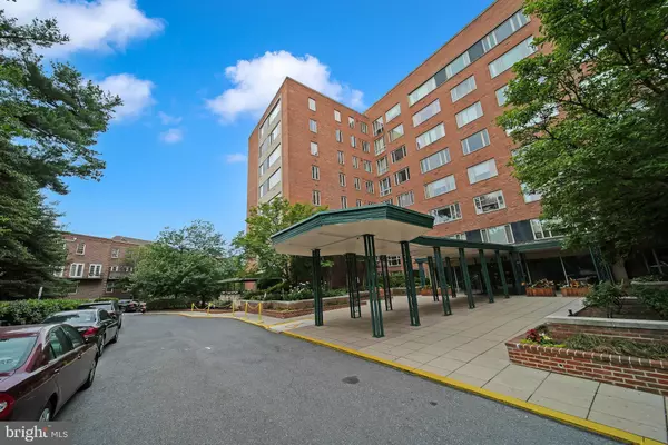4301 MASSACHUSETTS AVE NW #6006, Washington, DC 20016