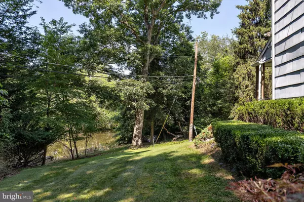 Clementon, NJ 08021,250 SARATOGA TERR