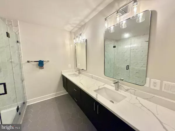 Washington, DC 20001,755 COLUMBIA RD NW #1