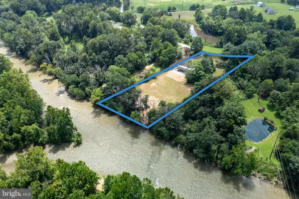 Shenandoah, VA 22849,782 SHIPYARD RD