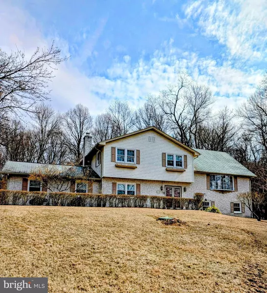 141 CRAWFORD RD, Downingtown, PA 19335