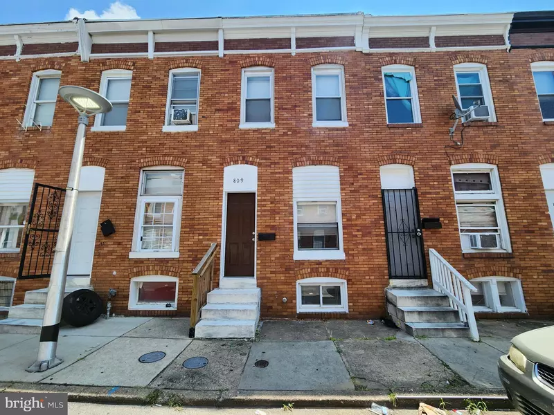 809 N CURLEY ST, Baltimore, MD 21205