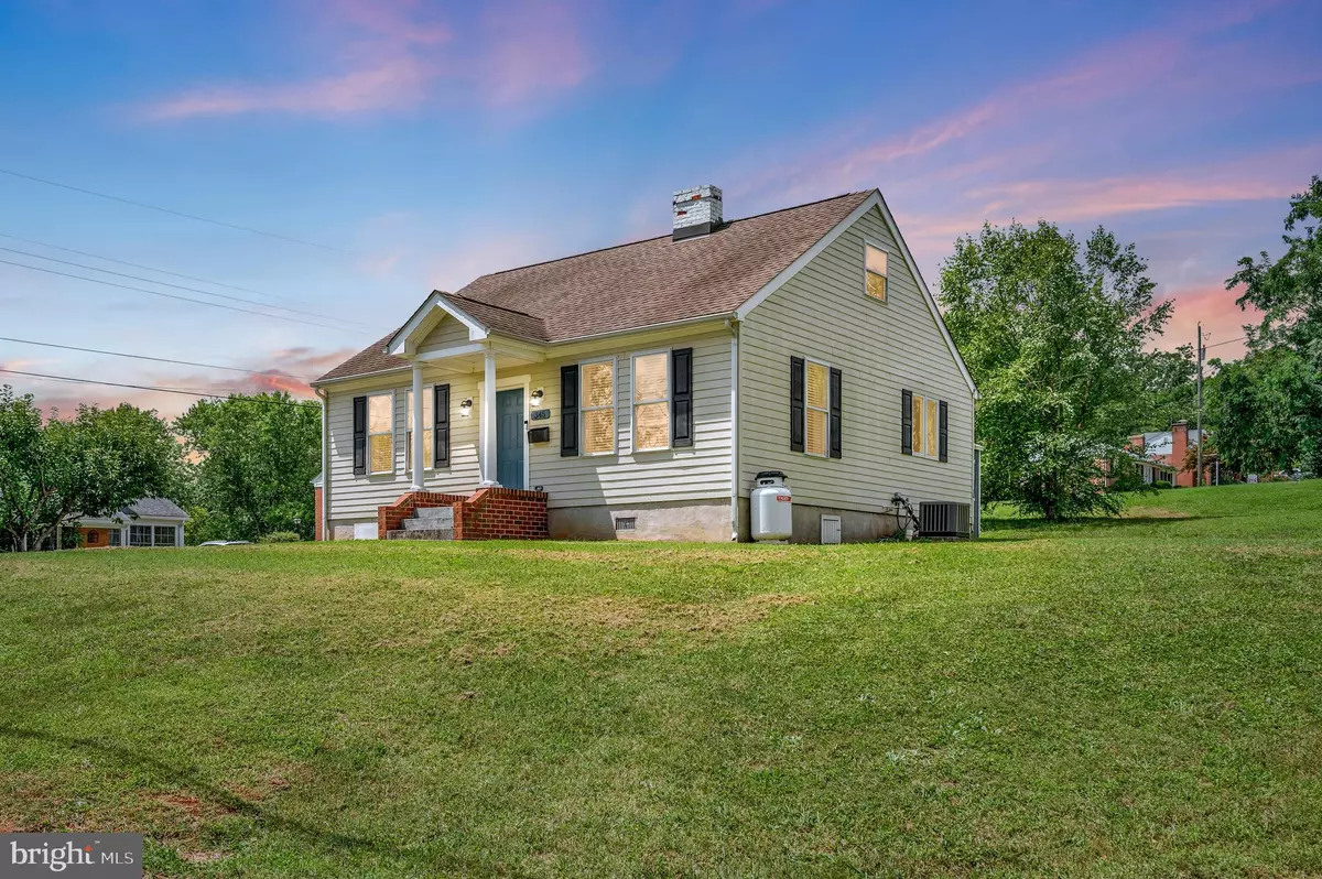 Orange, VA 22960,345 MIMOSA LN